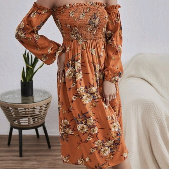 Orange floral print shirred off the shoulder long sleeve dress - Picture 2 of 11